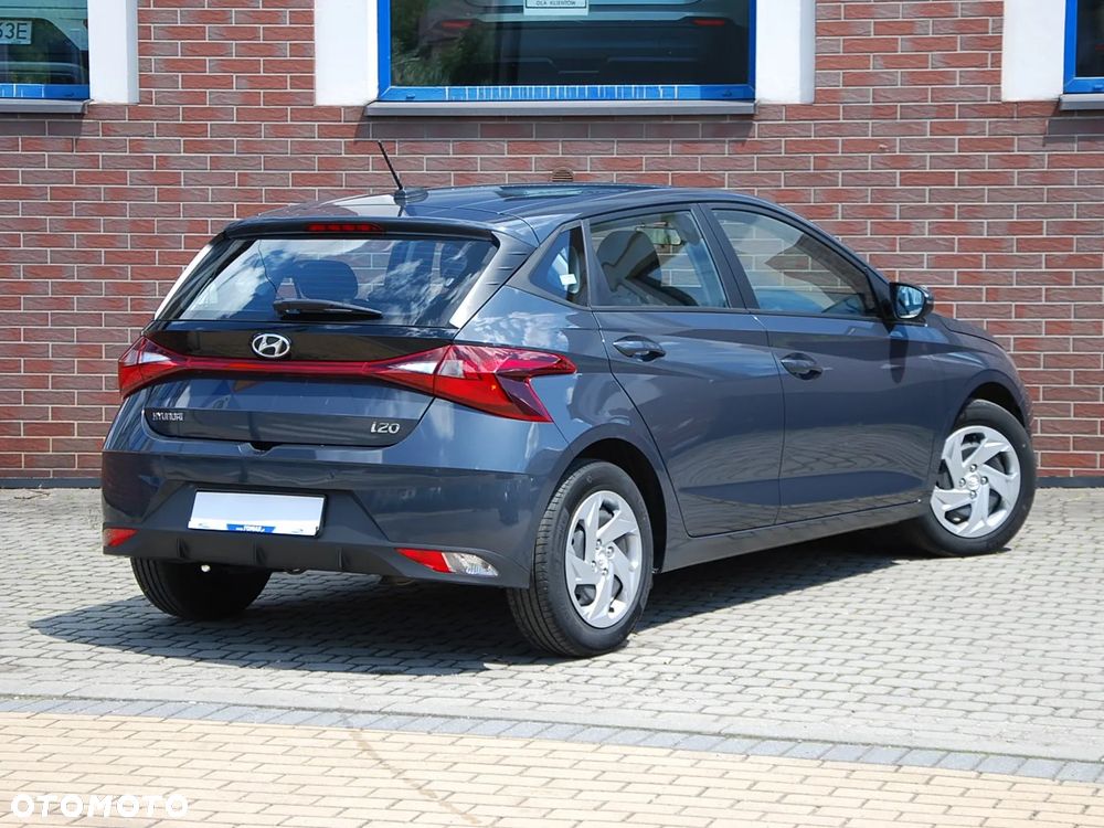 Hyundai i20 1.2 Pure - 6