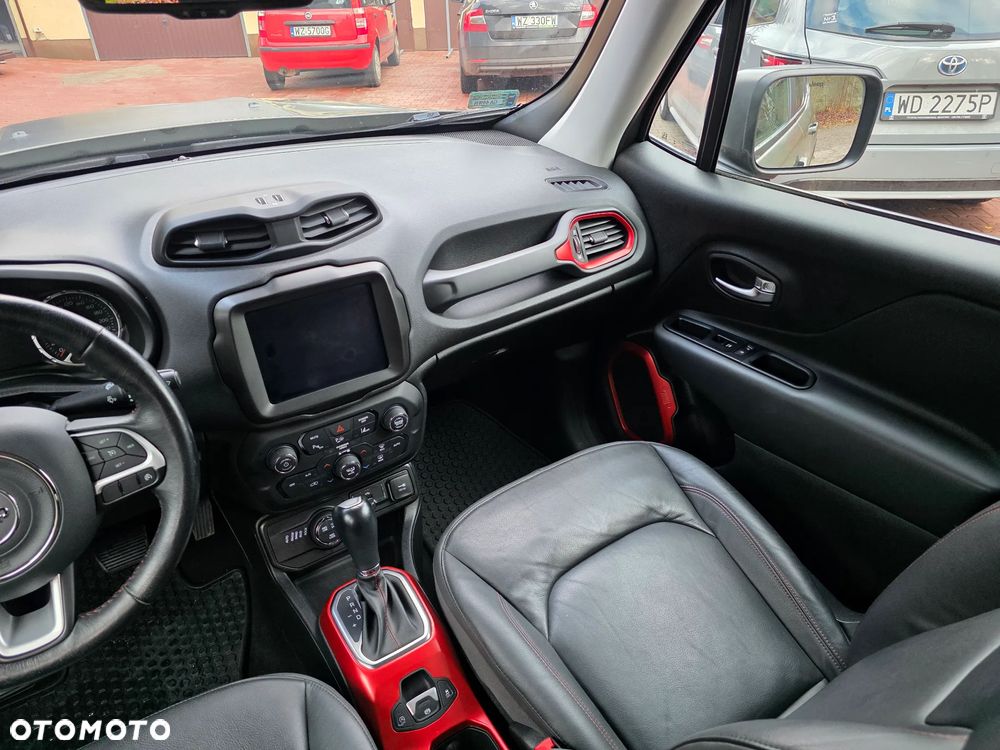 Jeep Renegade - 17