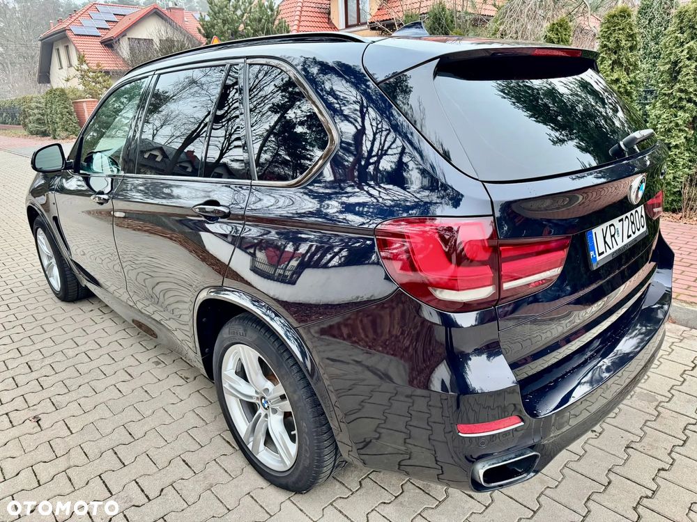 BMW X5 xDrive50i Sport-Aut - 30