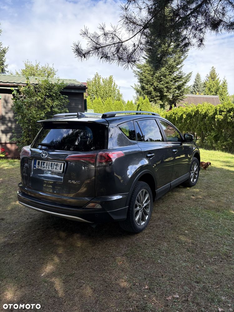Toyota RAV4 - 4
