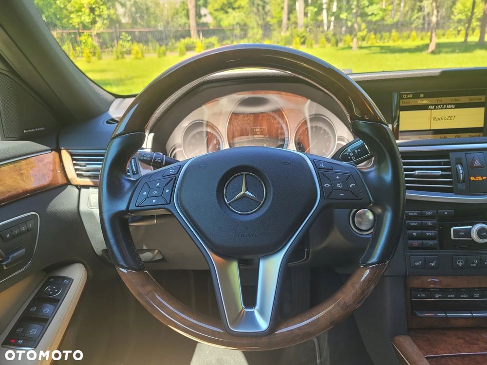 Mercedes-Benz Klasa E - 17