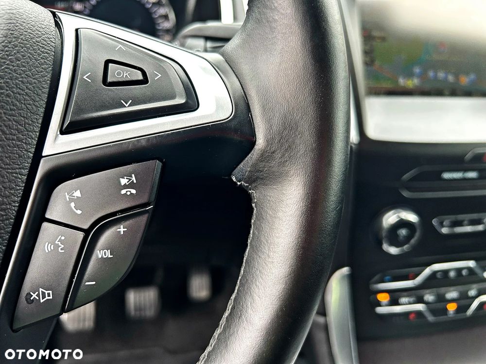 Ford S-Max 2.0 TDCi Titanium - 35