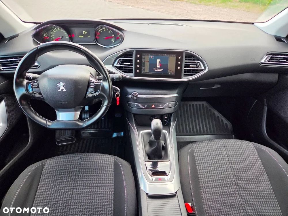 Peugeot 308 1.6 e-HDi Allure S&S - 34