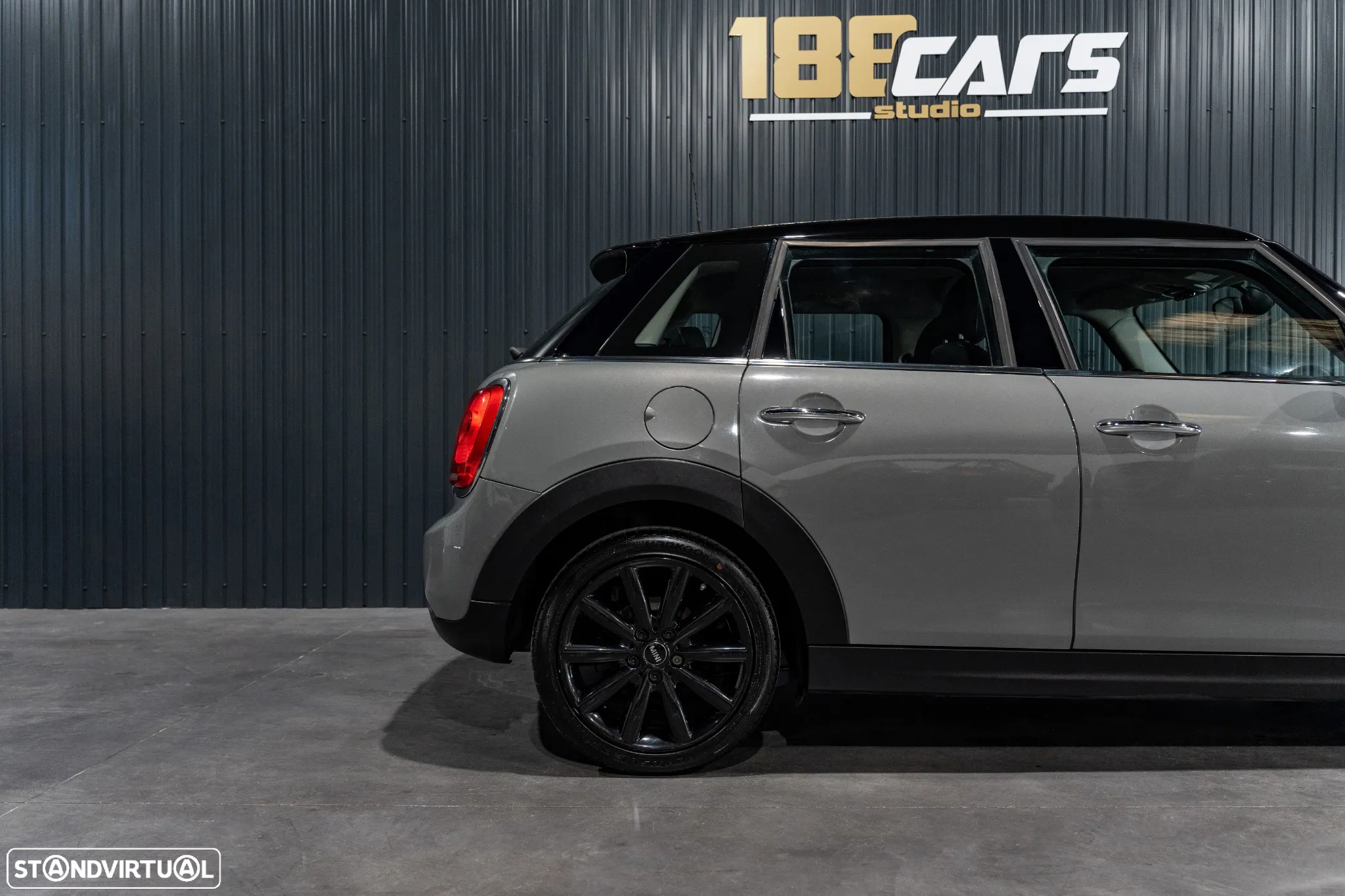 MINI 5 Portas Cooper D - 45