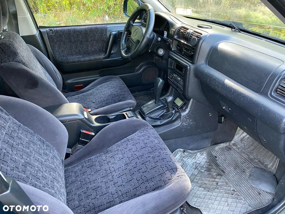 Opel Frontera - 10
