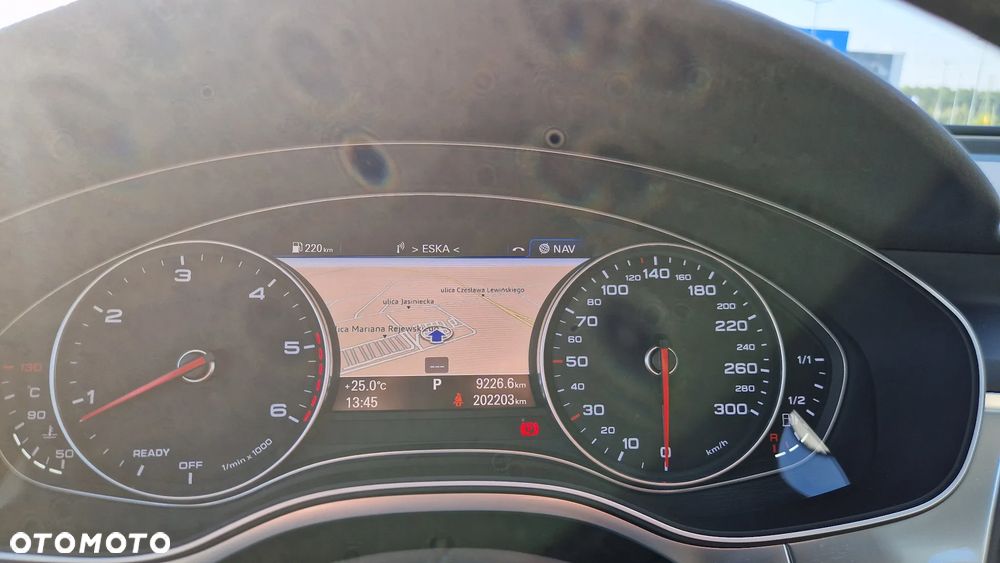 Audi A6 Avant - 17