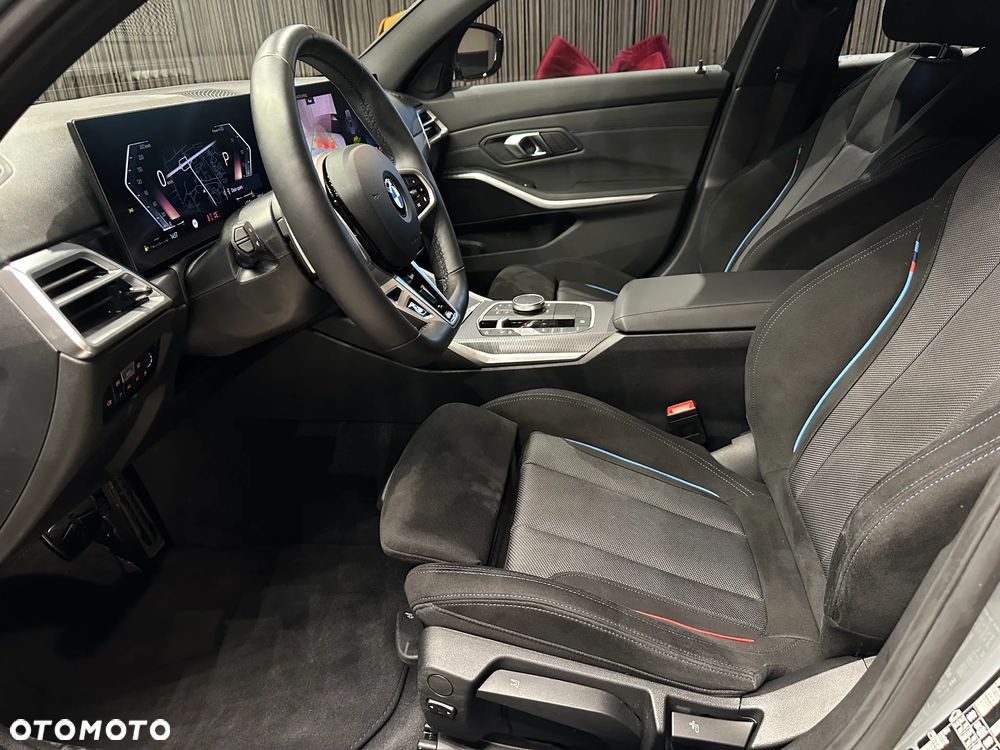 BMW Seria 3 330i xDrive M Sport sport - 14