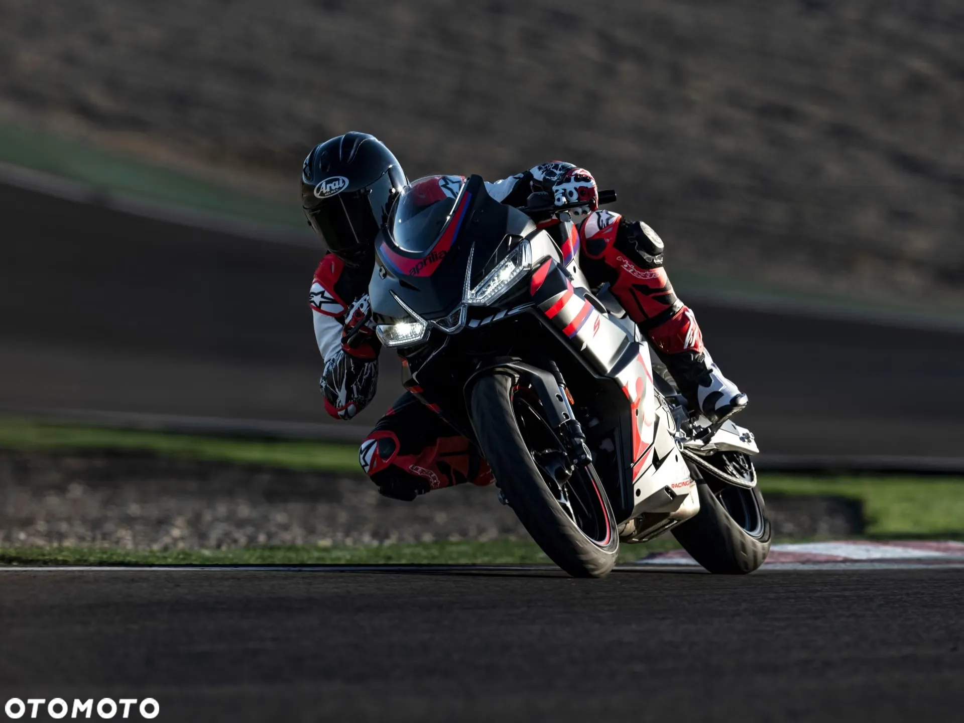 Aprilia RS - 9
