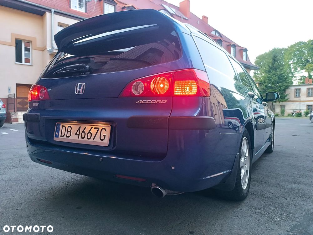 Honda Accord 2.0 i Executive - 5
