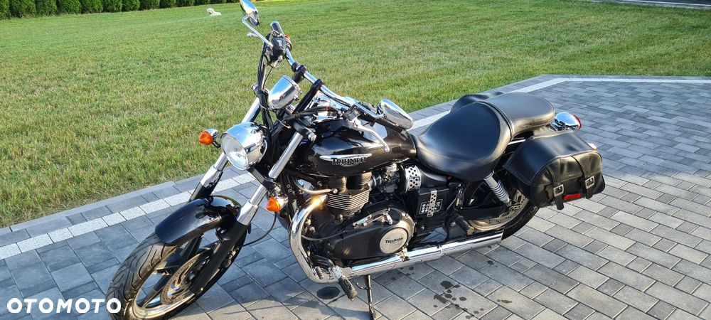 Triumph Speedmaster - 2