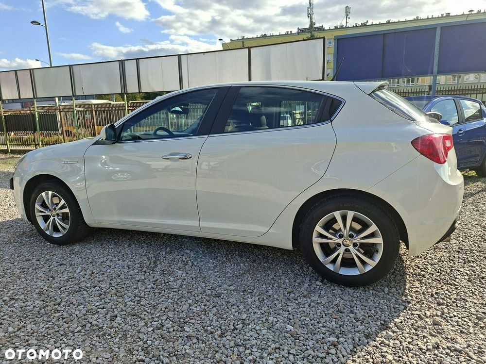 Alfa Romeo Giulietta 1.4 TB MultiAir Distinctive - 9