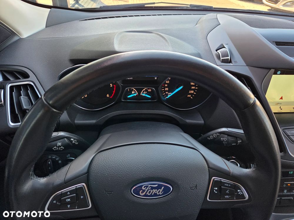 Ford Kuga 2.0 TDCi 2x4 Black & Silver - 27