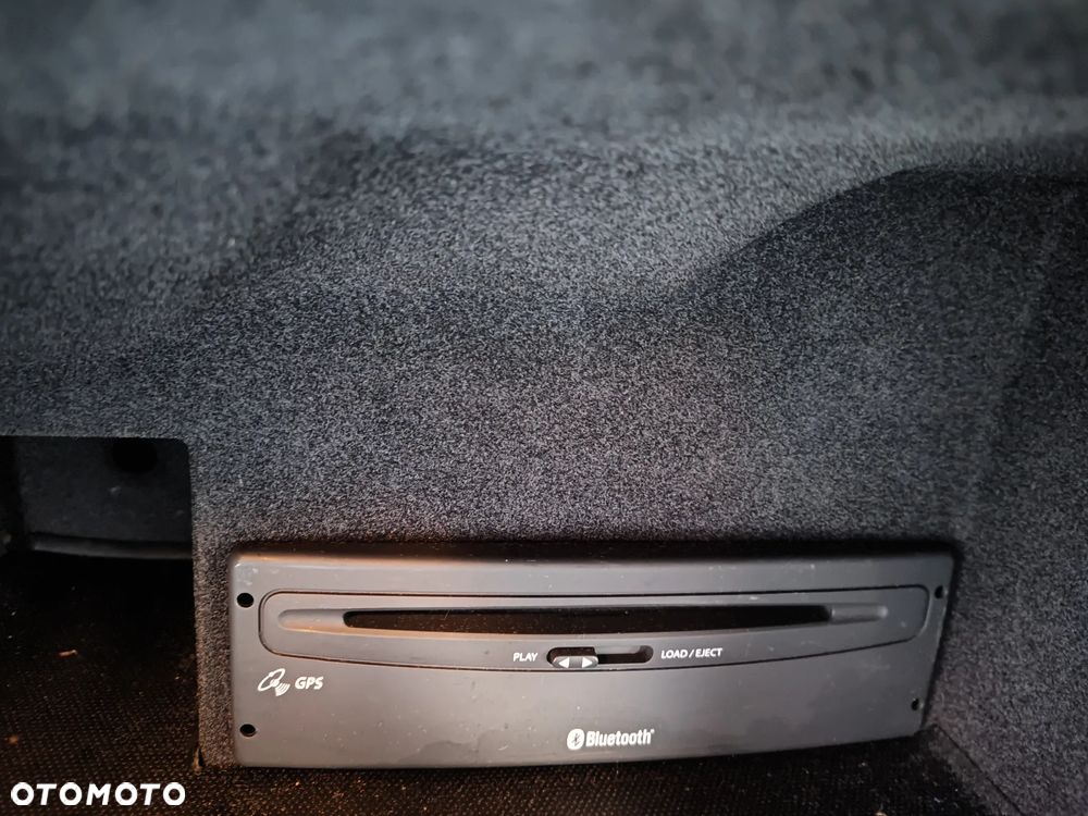 Renault Laguna ENERGY dCi 175 FAP Start & Stop Bose Edition - 32