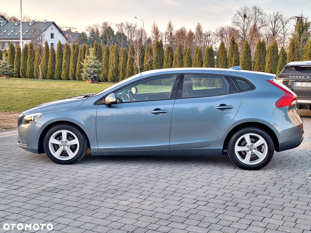 Volvo V40 D2 Kinetic - 14