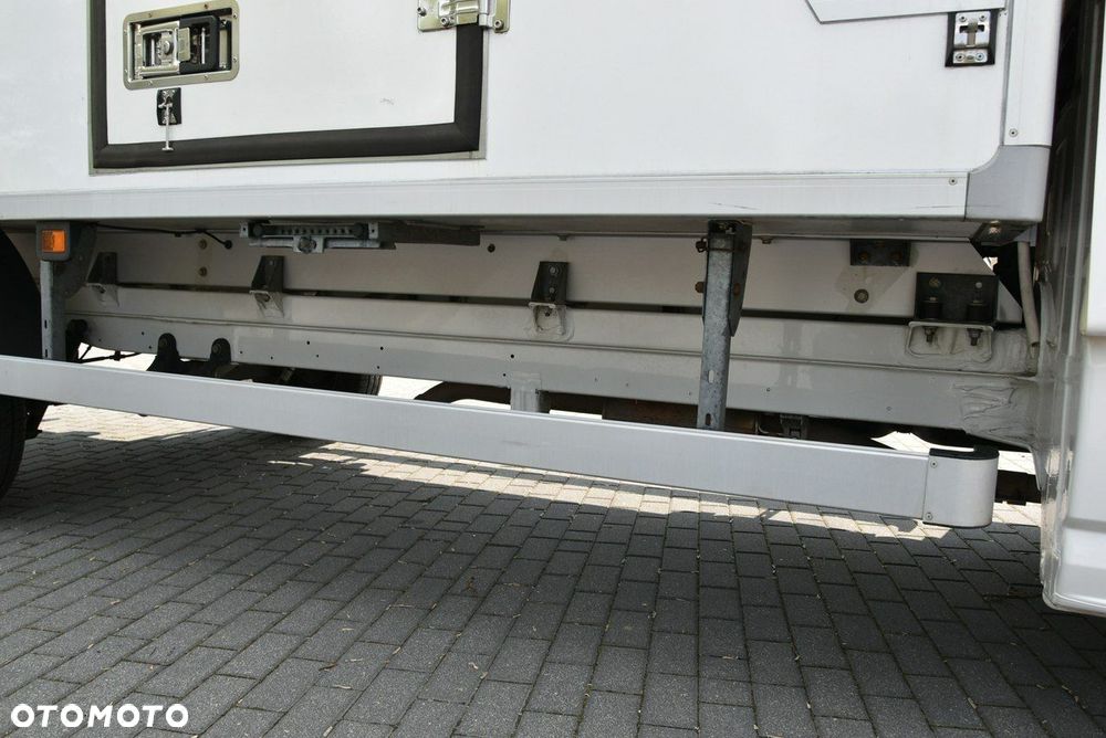 Volkswagen Crafter - 24