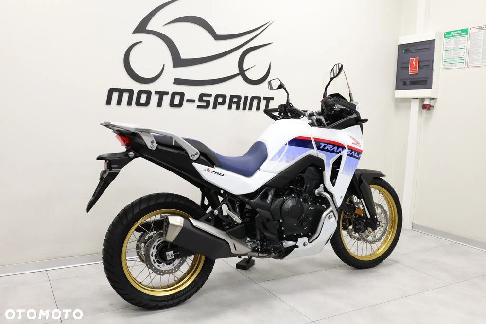 Honda Transalp - 8