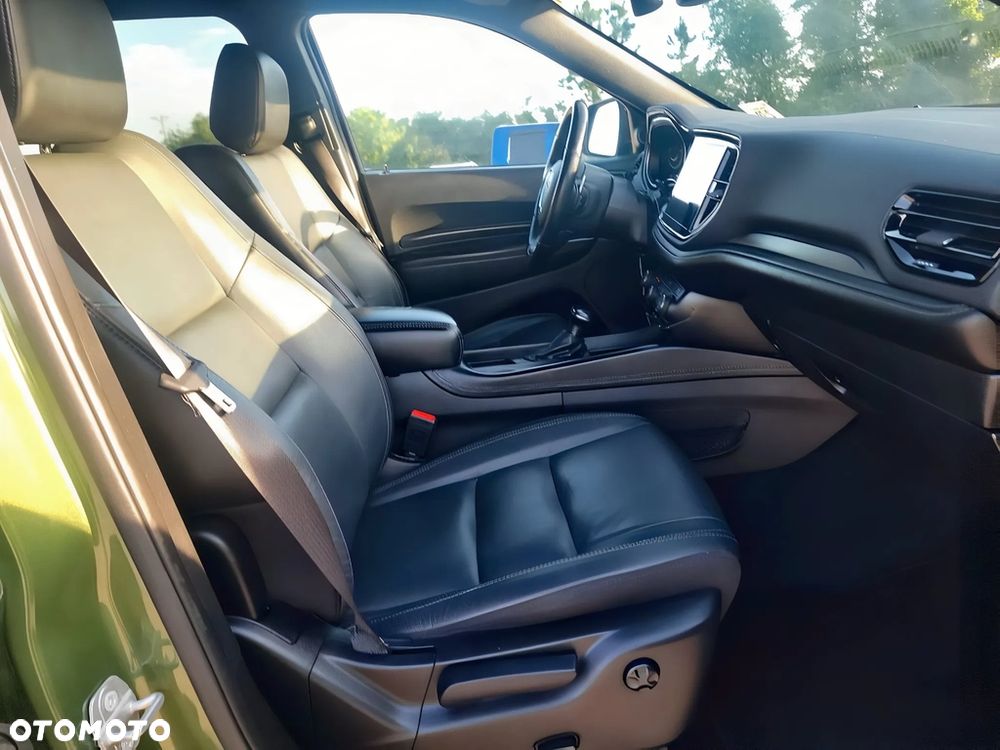 Dodge Durango - 8