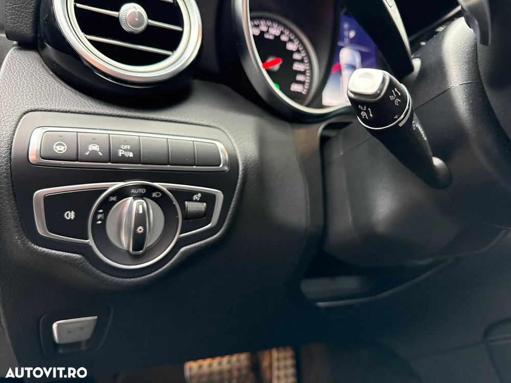 Mercedes-Benz GLC 250 d 4MATIC - 22