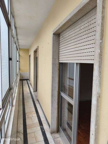 T3, 1ºandar, 100 mts2, Venteira, Amadora - Grande imagem: 5/11