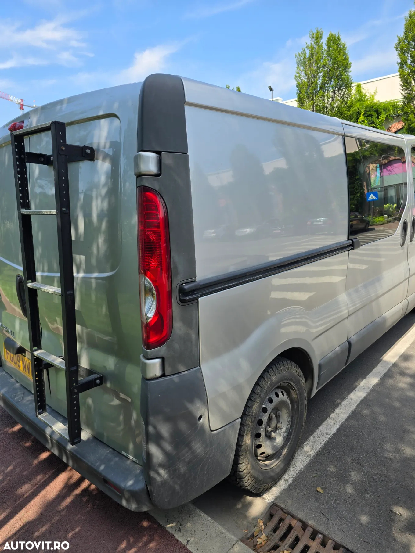 Opel Vivaro - 7