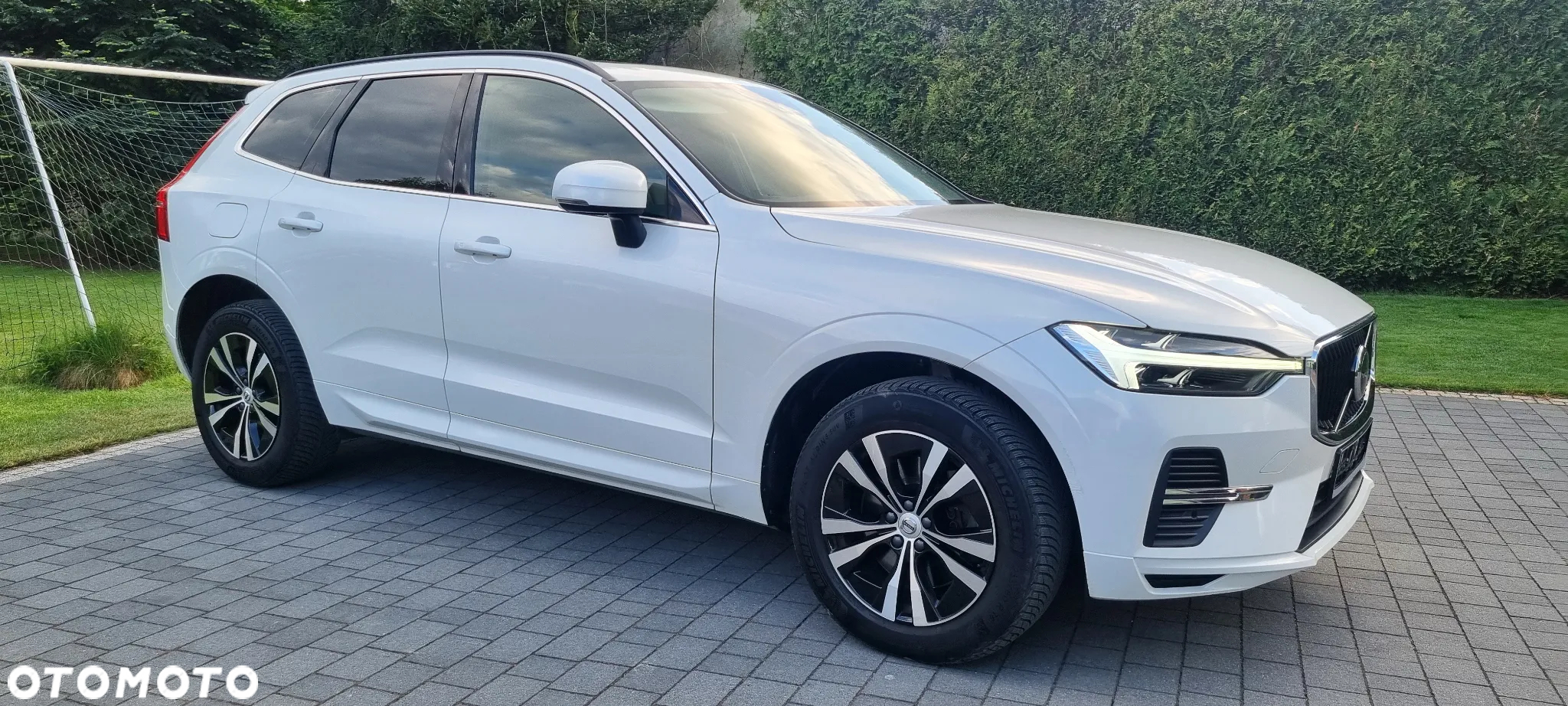 Volvo XC 60 B4 D Geartronic Momentum Pro - 11