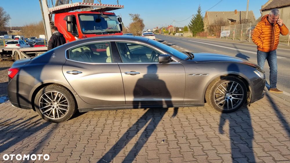 Maserati Ghibli - 1