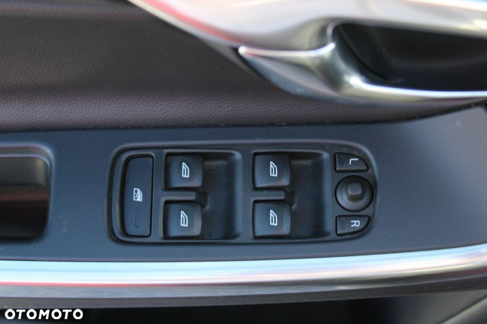 Volvo S60 - 17