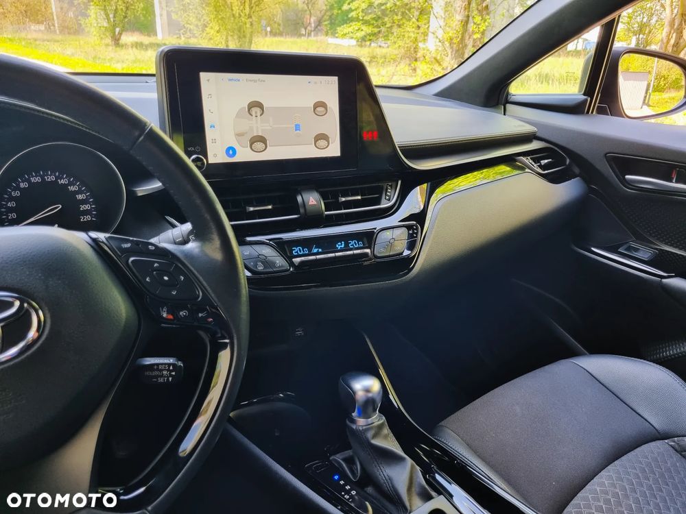Toyota C-HR - 23