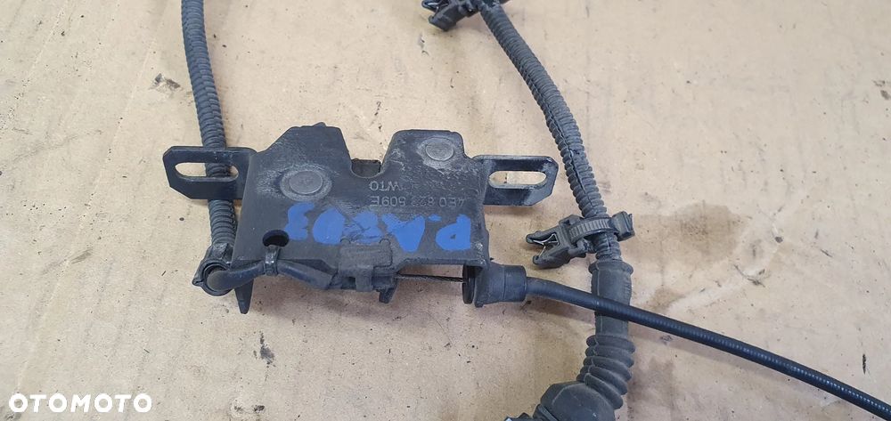 Zamek rygiel maski przód czujnik linka cięgno Audi A8 D3 4E0823509E - 6