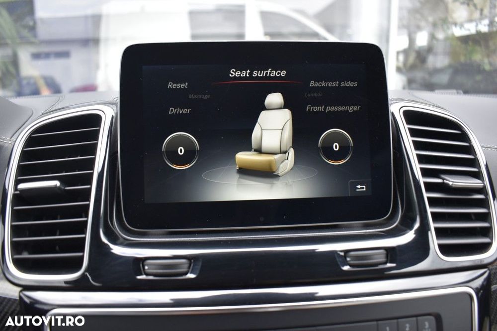 Mercedes-Benz GLS - 18