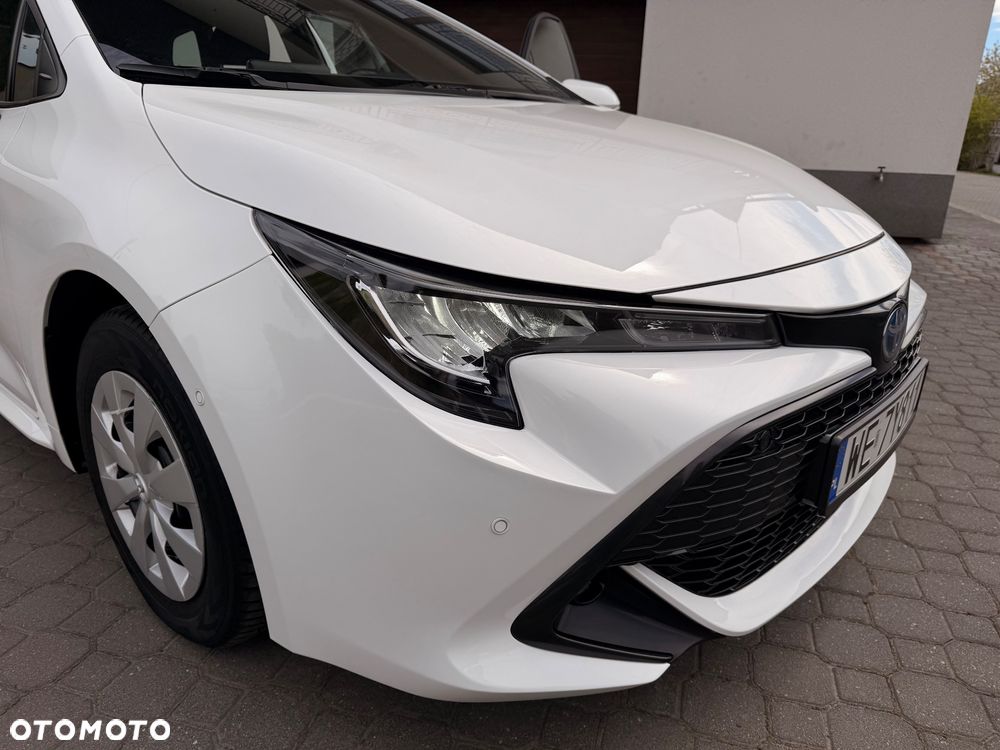 Toyota Corolla 1.8 Hybrid Comfort - 29