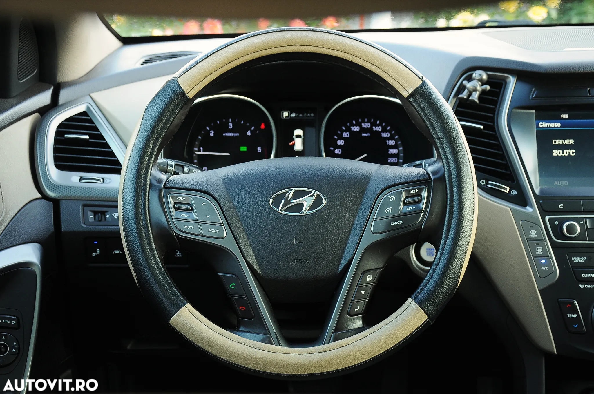Hyundai Grand Santa Fe 2.2 CRDi ISG 4WD Aut. Luxury - 10