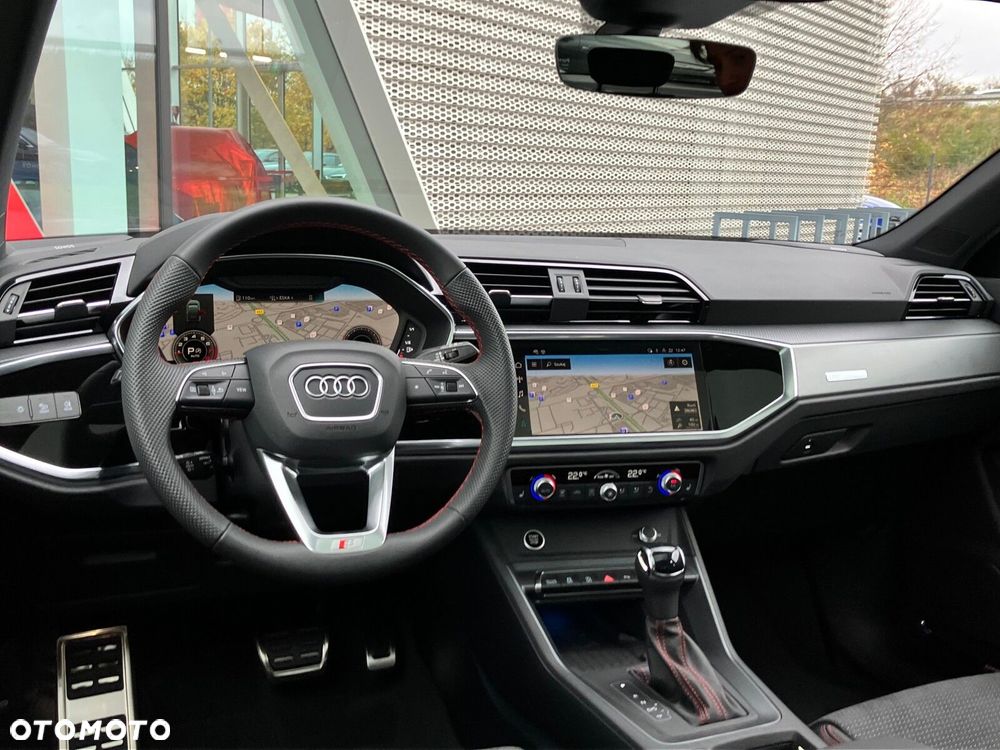 Audi Q3 Sportback - 36