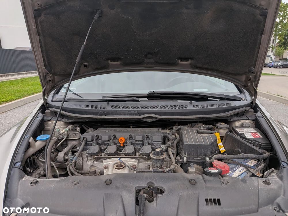 Honda Civic 1.8 Comfort - 17