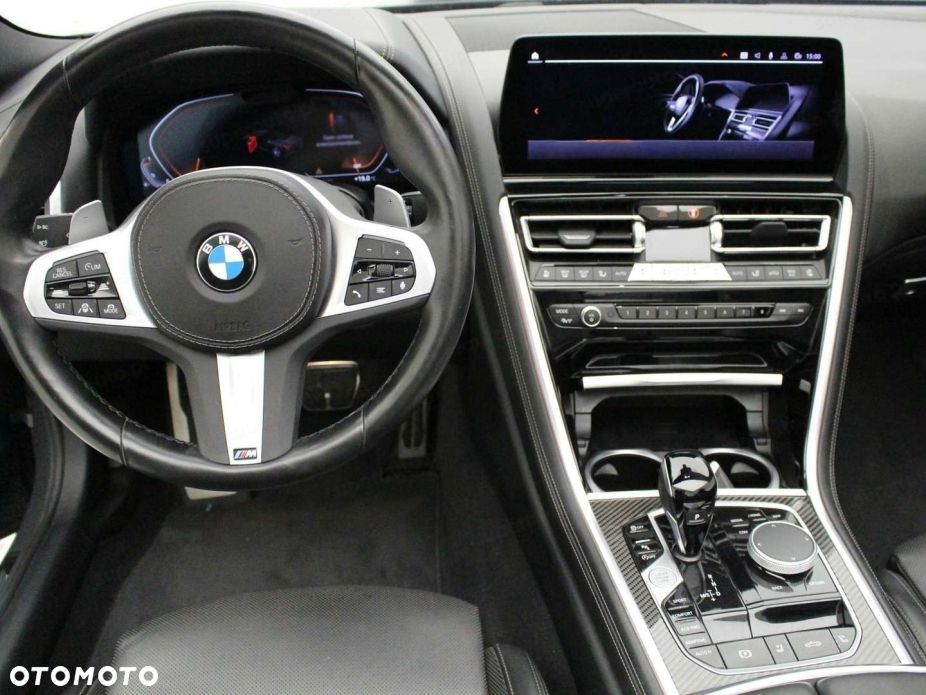 BMW Seria 8 840i xDrive - 7