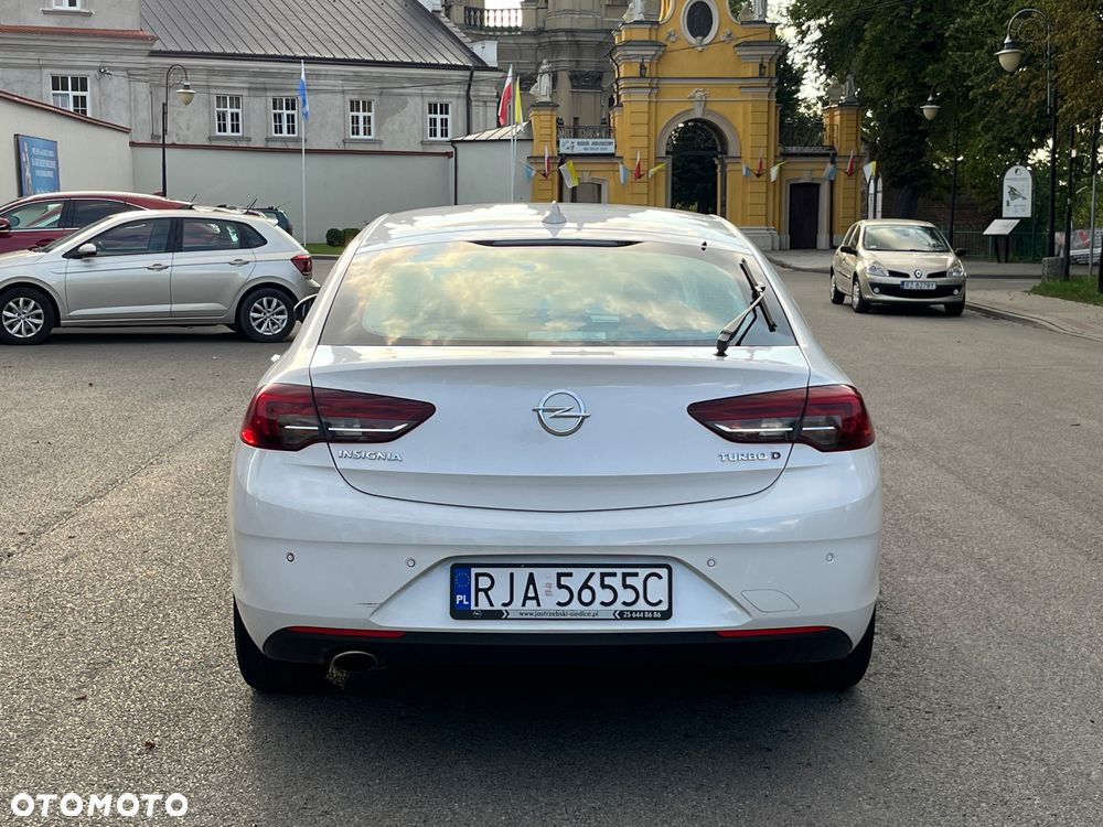 Opel Insignia 2.0 CDTI Active S&S - 12