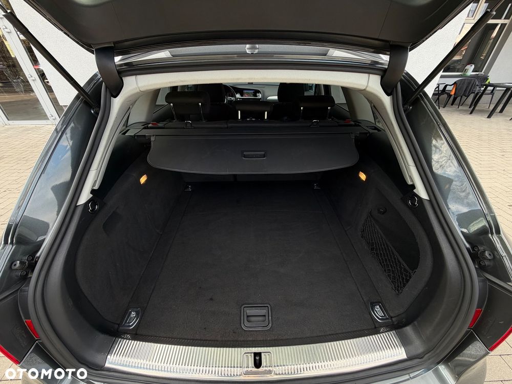 Audi A4 Avant 2.0 TDI Sport S tronic - 23