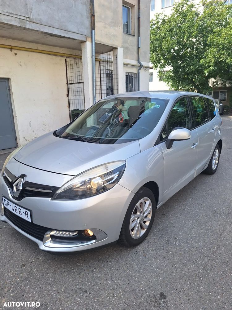 Renault Scenic ENERGY dCi 110 Start & Stop Expression - 9