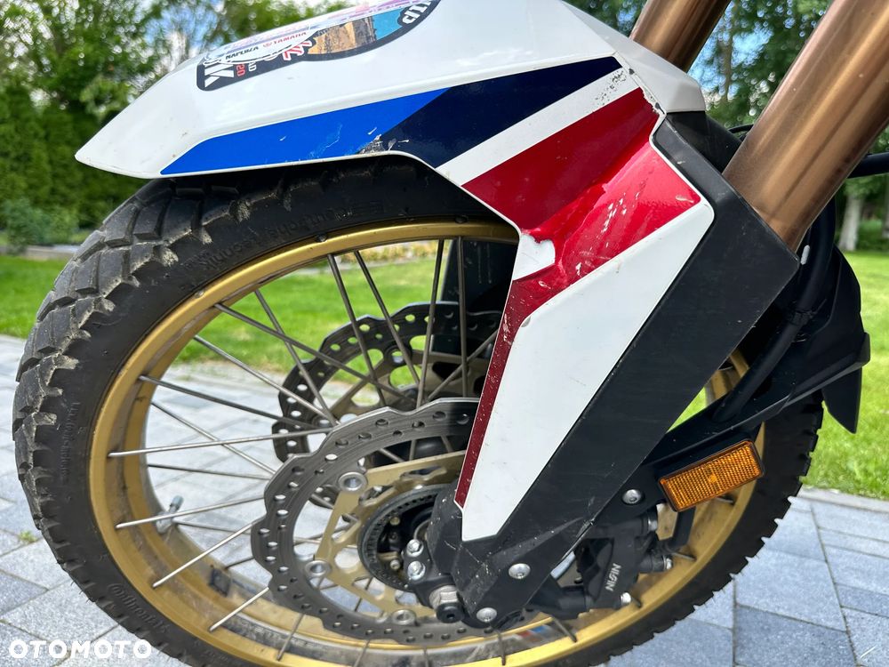 Honda CRF - 12
