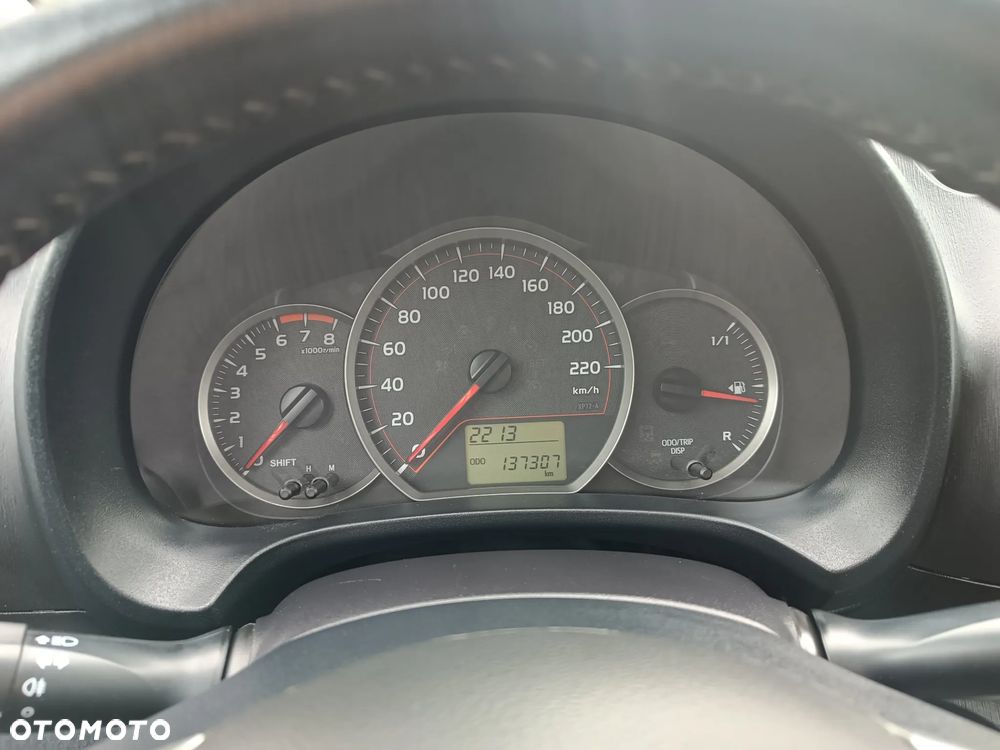 Toyota Yaris 1.33 Life - 26
