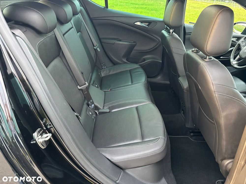 Opel Astra 1.6 Turbo Start/Stop Dynamic - 20