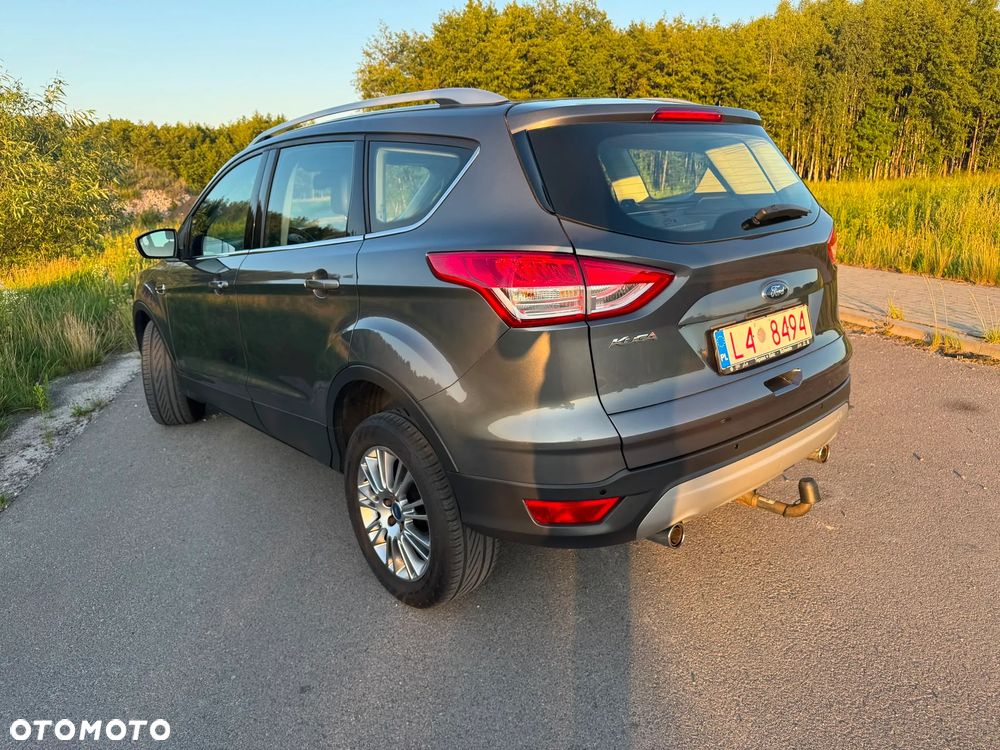 Ford Kuga 2.0 TDCi 4x4 Titanium - 2