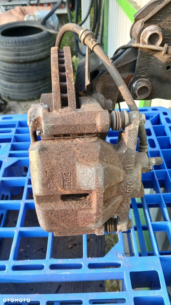 mcpherson piasta prawy przód mazda cx5 cx-5 2.2D II KF KB8T34700 - 3