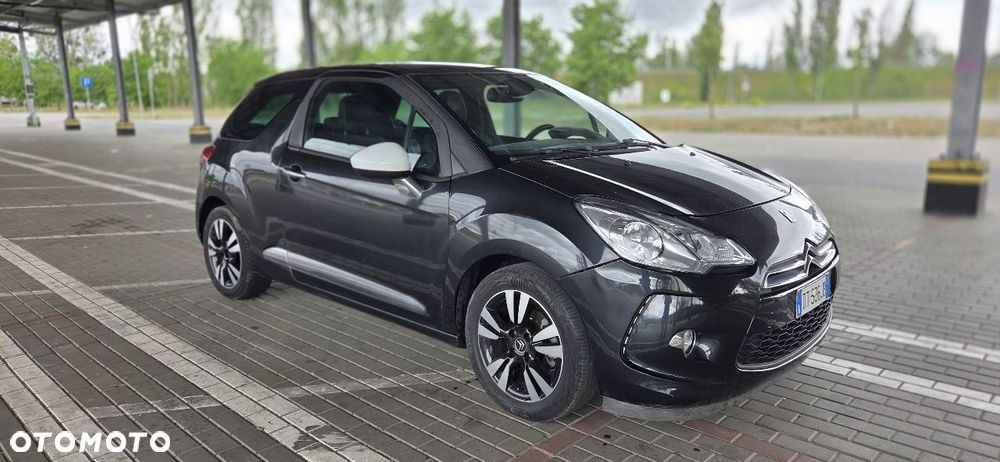 Citroën DS3 HDi 90 FAP (99g) SoChic - 12