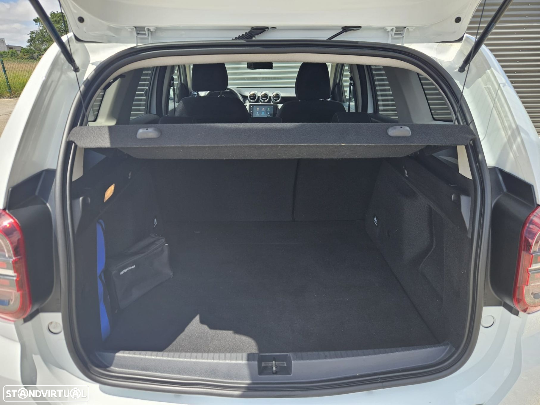 Dacia Duster 1.0 TCe ECO-G Journey+ Up&Go Bi-Fuel - 37