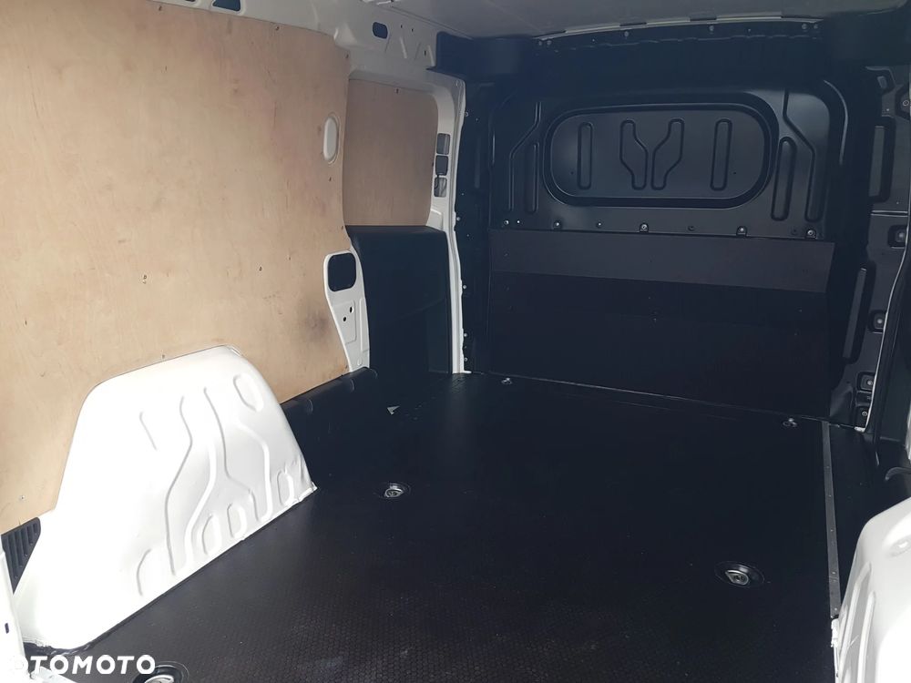 Fiat DOBLO MAXI L2H1 DŁUGI KLIMA BLASZAK VAN FURGON KRAJOWY 6-BIEGÓW MANUAL - 22