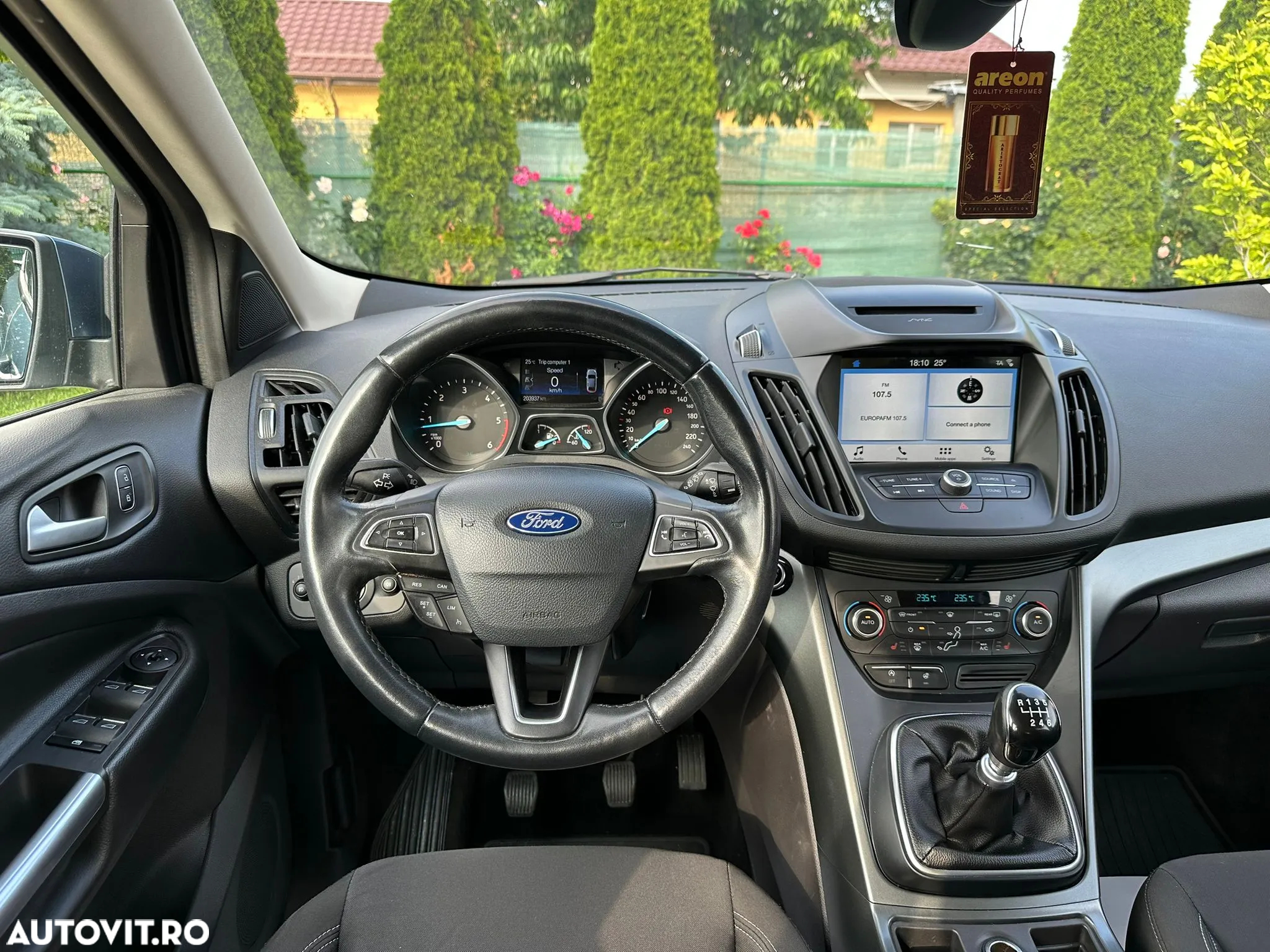 Ford Kuga 2.0 TDCi 4WD Trend - 10