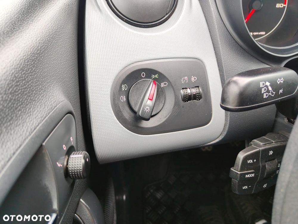 Seat Ibiza 1.2 12V Reference - 17