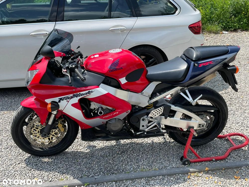 Honda CBR - 12