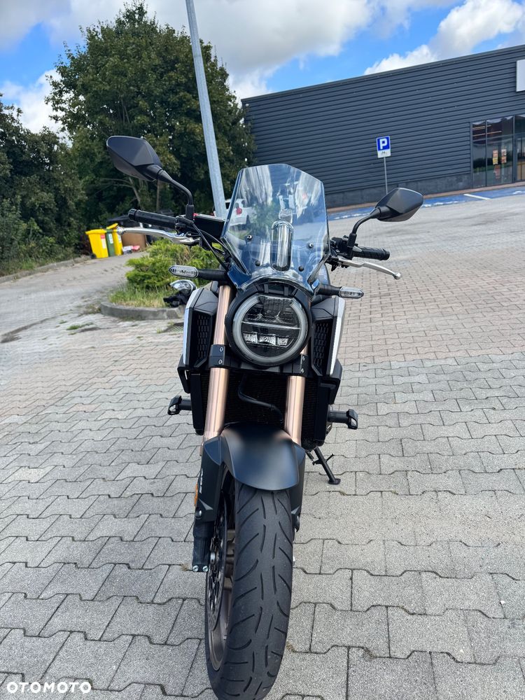 Honda CB - 2